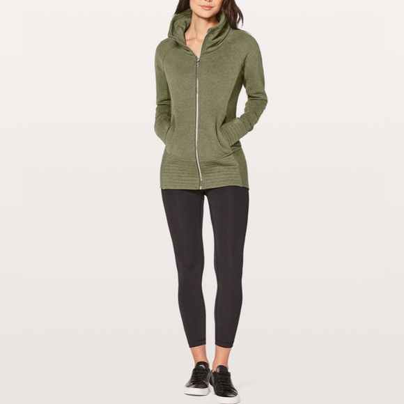 lululemon athletica Jackets & Blazers - Lululemon Women’s Radiant Jacket II Heathered Fatigue Green Cotton Fleece Size 8
